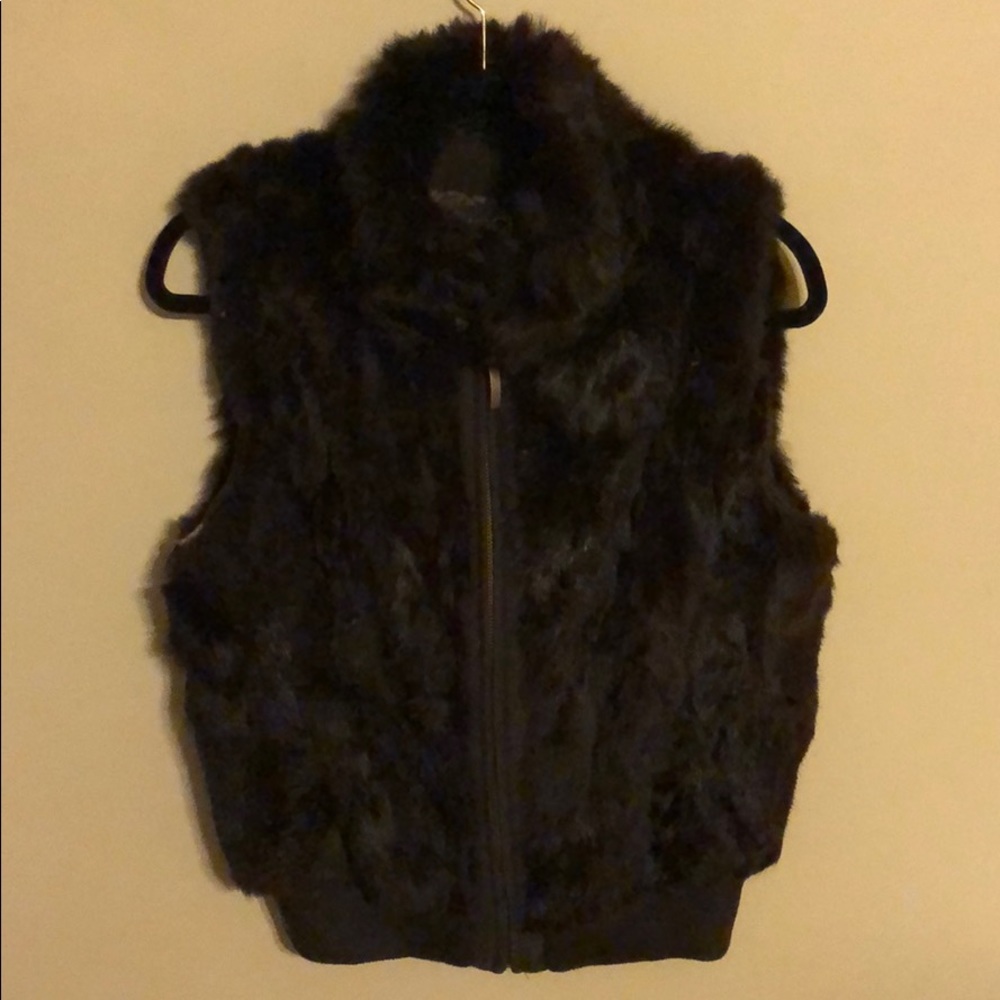 Fur vest